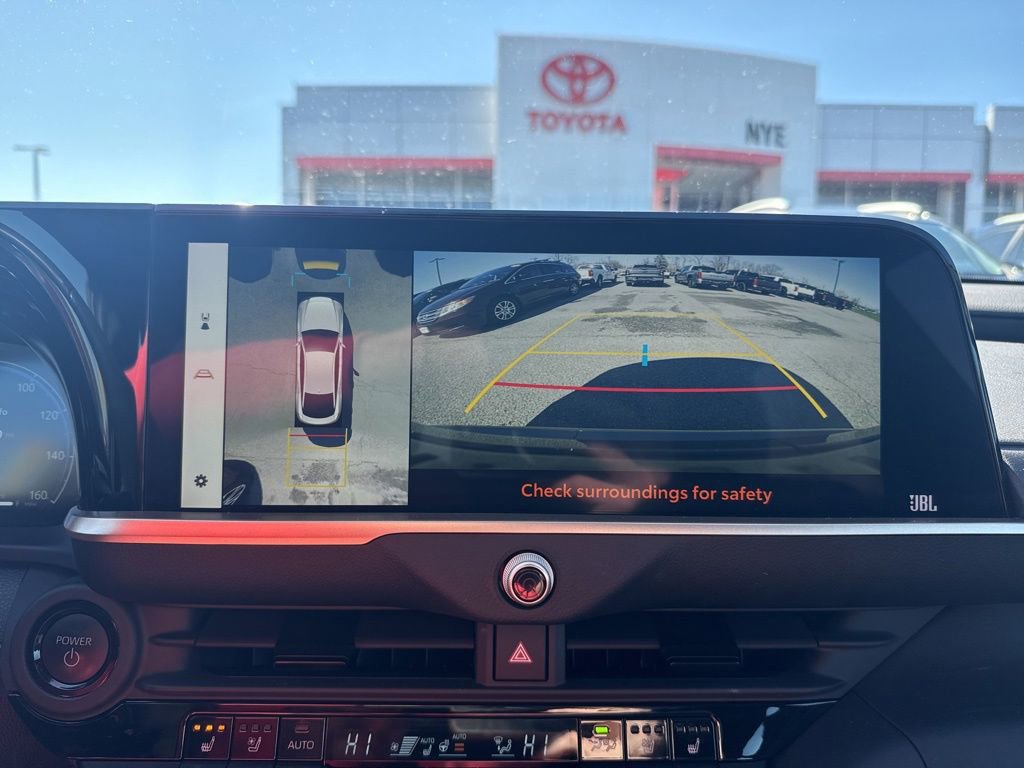 Used 2023 Toyota Crown Limited w/ Advanced Technology Package image 23