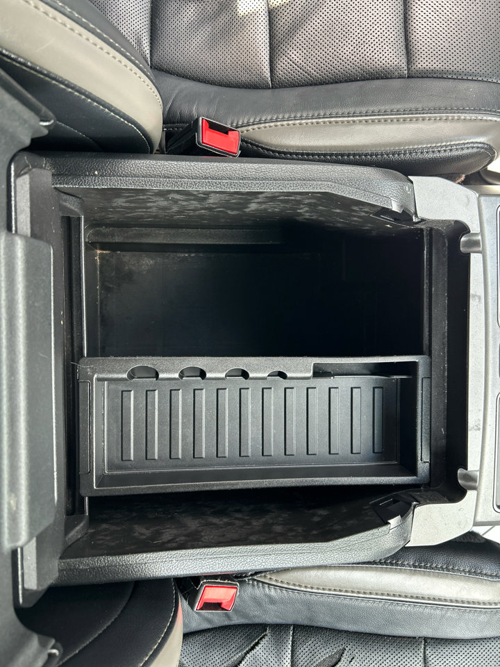 Used 2018 Ford F150 Raptor w/ Equipment Group 802A Luxury image 11