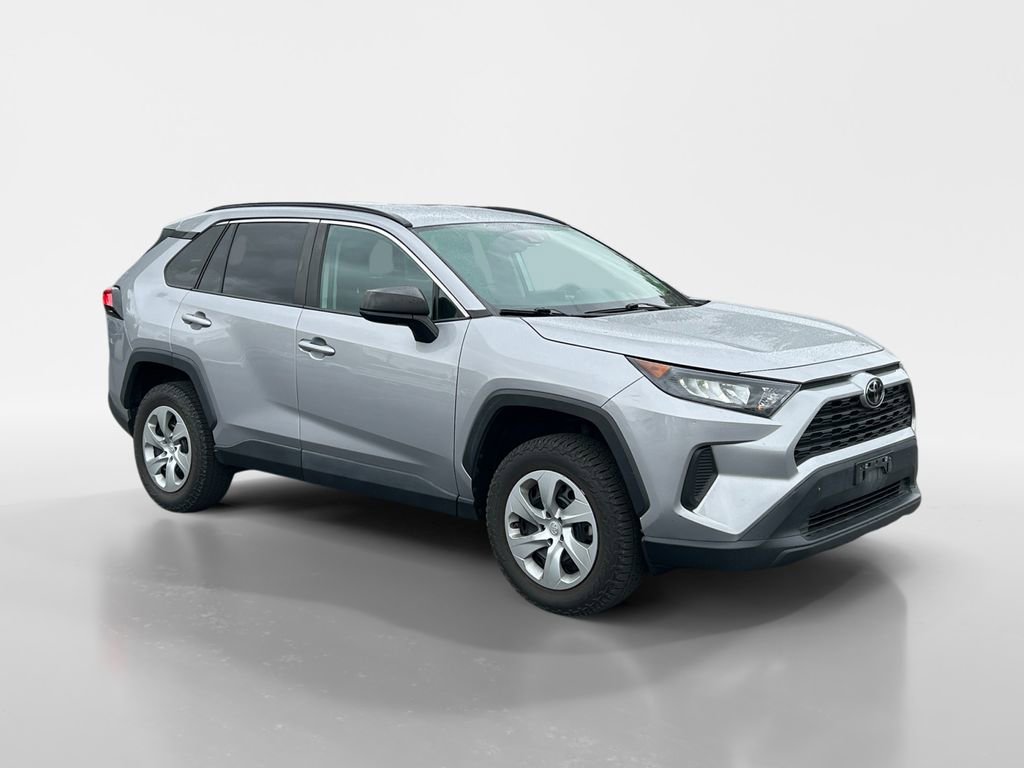 Used 2021 Toyota RAV4 LE AWD/4WD image 8