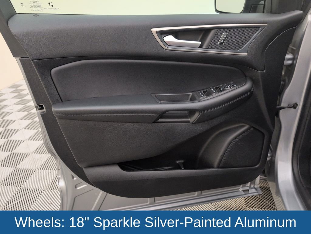 Used 2023 Ford Edge SEL image 28