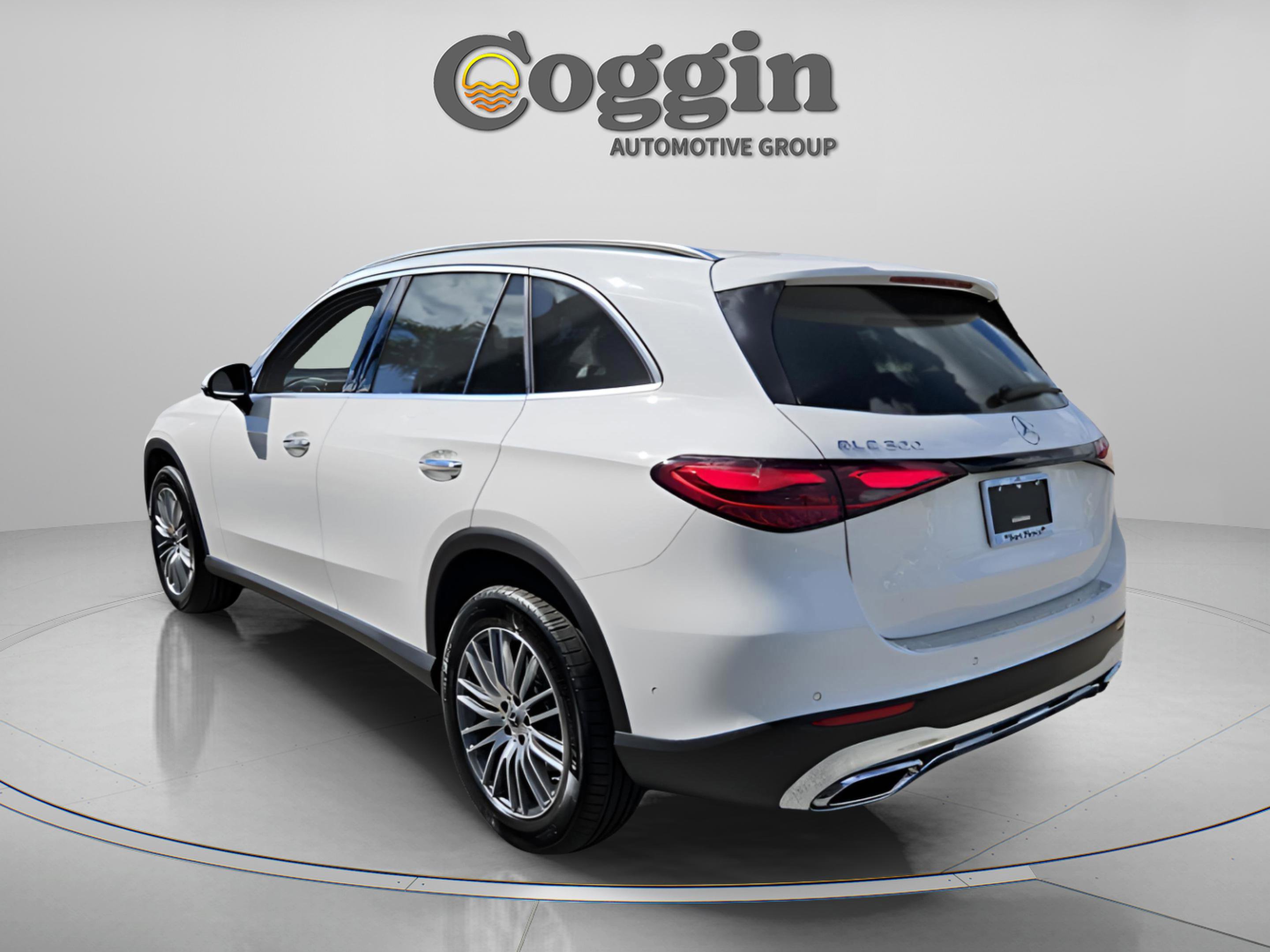 New 2026 Mercedes-Benz GLC 300 image 4