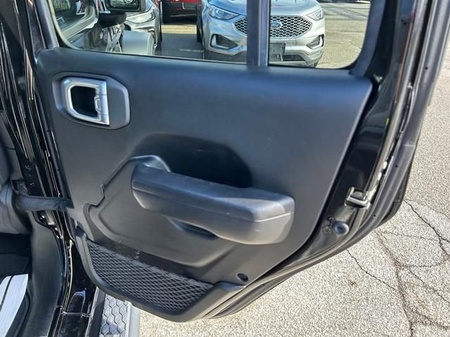 Used 2021 Jeep Wrangler Unlimited Sport image 27