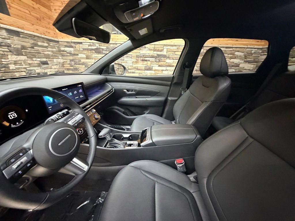 Used 2025 Hyundai Tucson XRT image 11