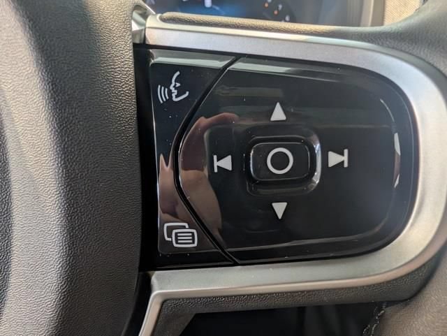 New 2026 Volvo XC90 B6 Ultra w/ Lounge Package AWD/4WD image 18