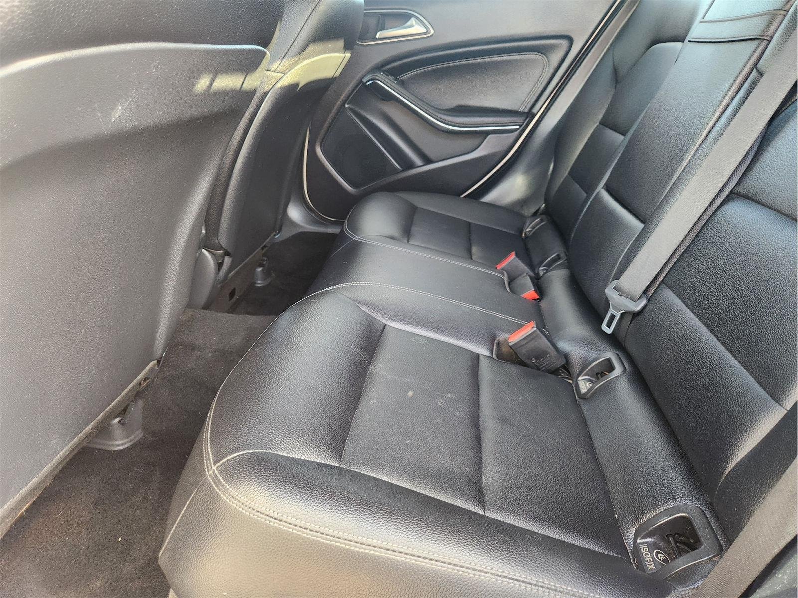 Used 2019 Mercedes-Benz GLA 250 image 28