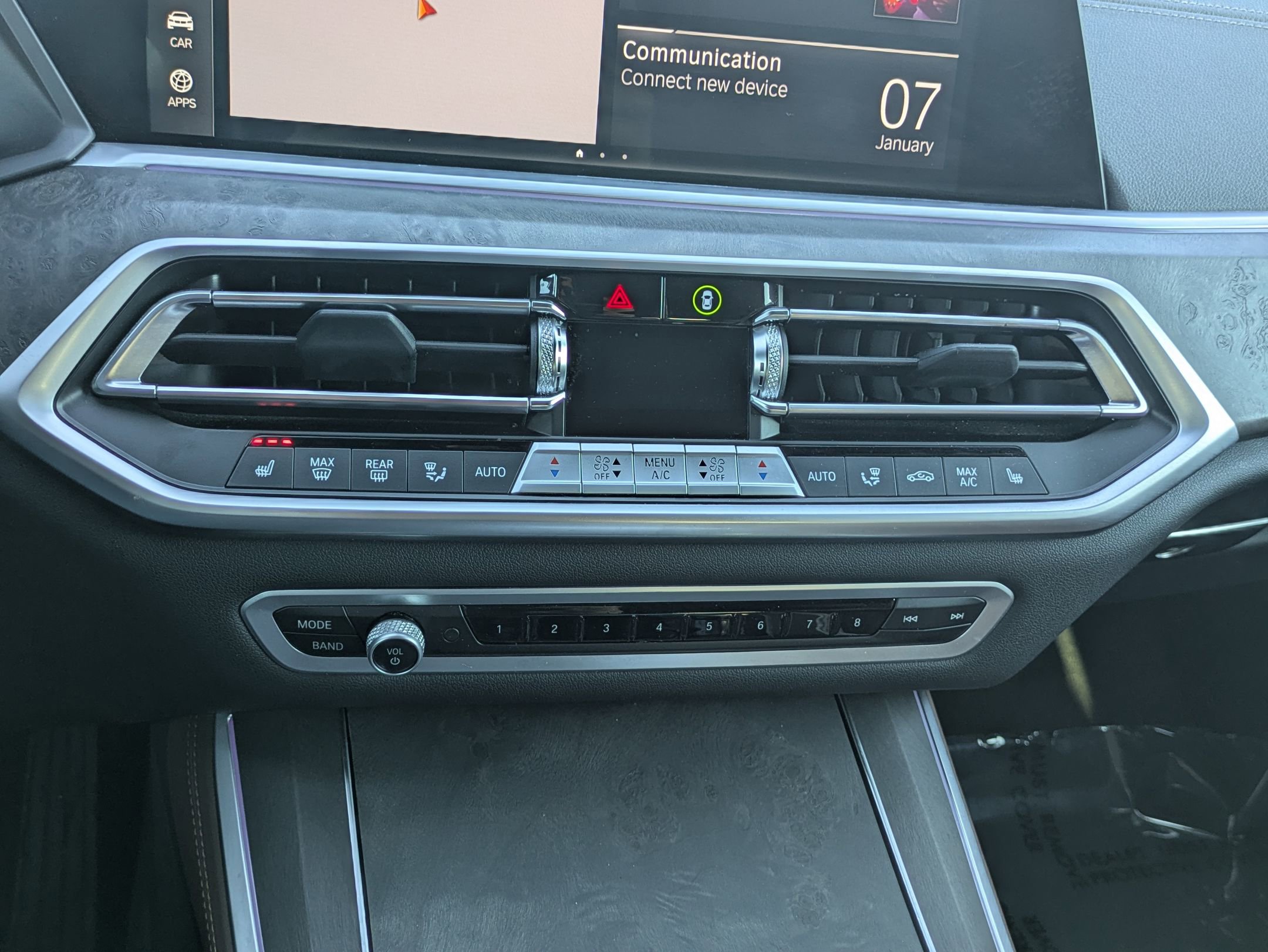 Used 2023 BMW X5 xDrive40i w/ Parking Assistance Package image 14