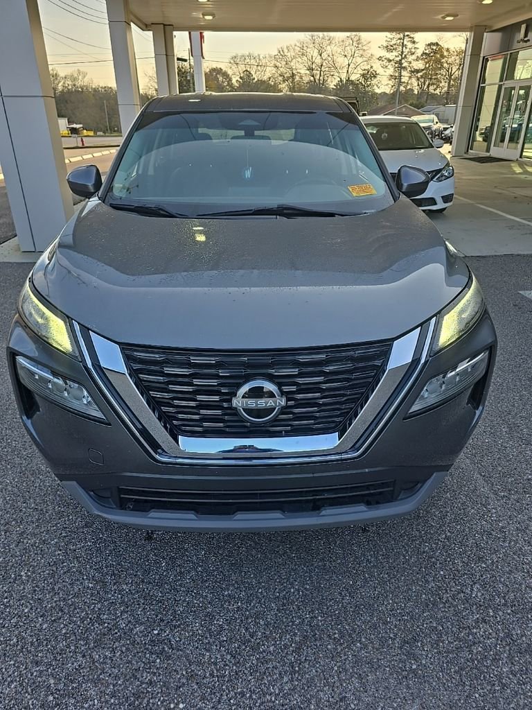 Used 2023 Nissan Rogue SV image 7