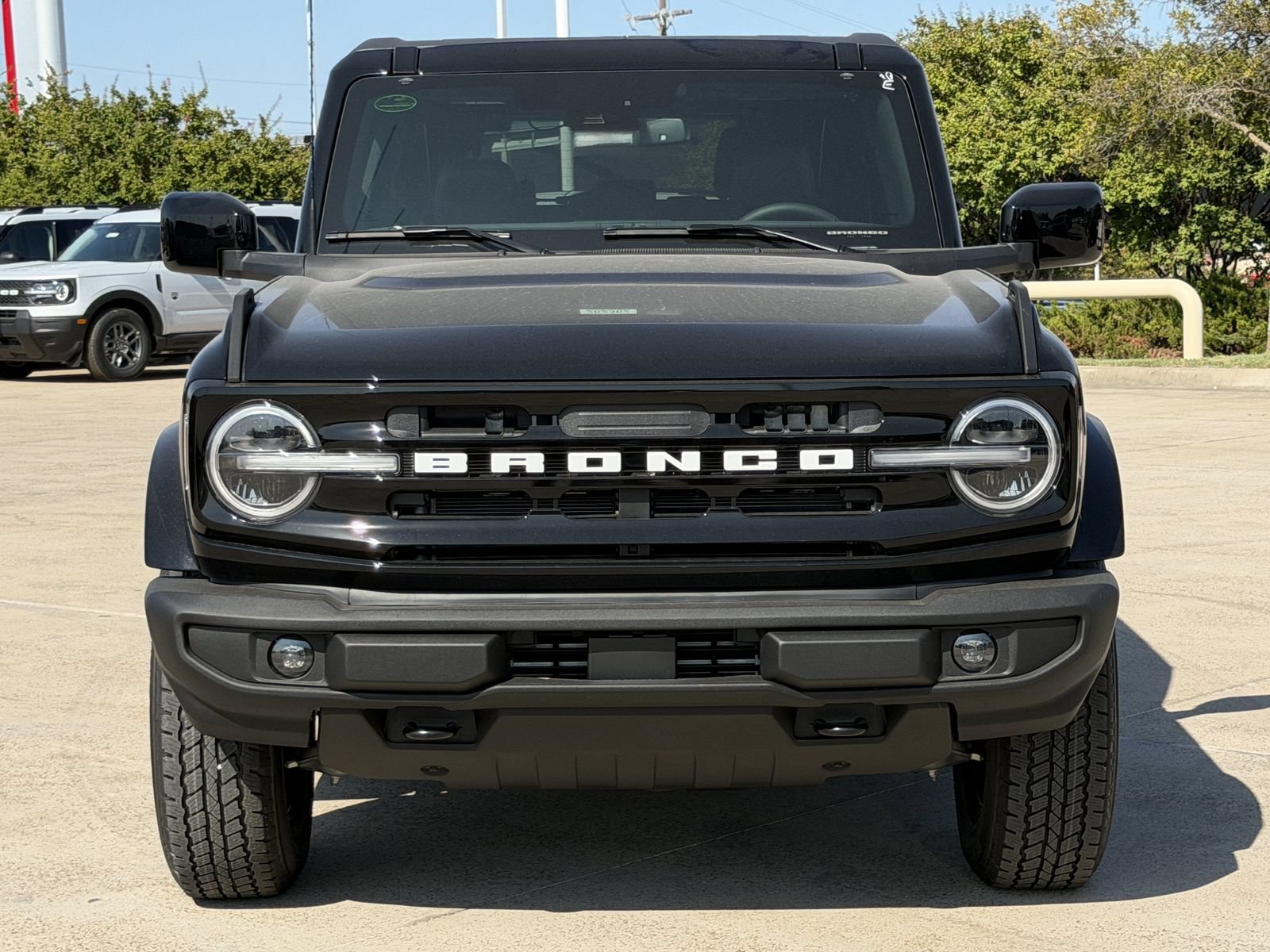 New 2026 Ford Bronco Outer Banks AWD/4WD image 6