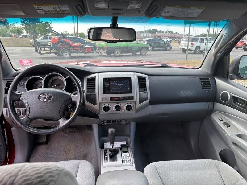 Used 2011 Toyota Tacoma PreRunner w/ SR5 Pkg #2 RWD image 9