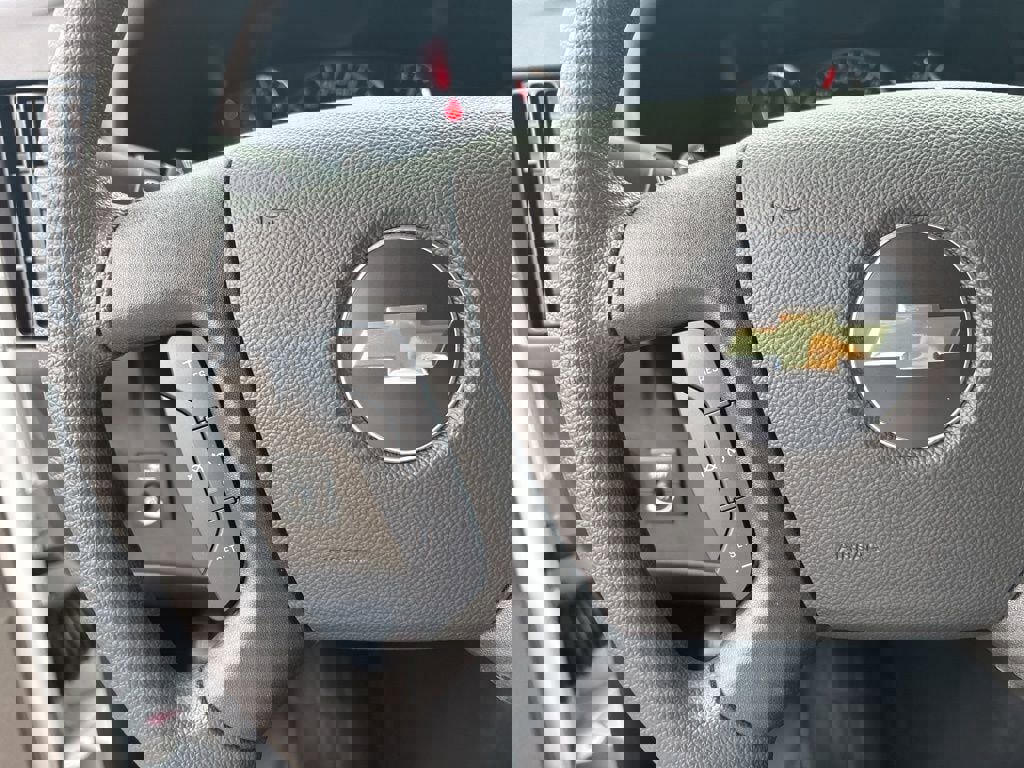 New 2025 Chevrolet Express 2500 w/ Driver Convenience Package image 18