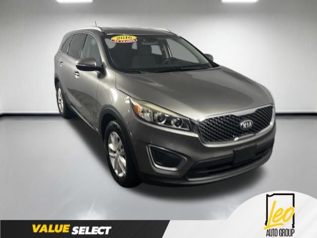 Used 2016 Kia Sorento LX AWD/4WD image 8