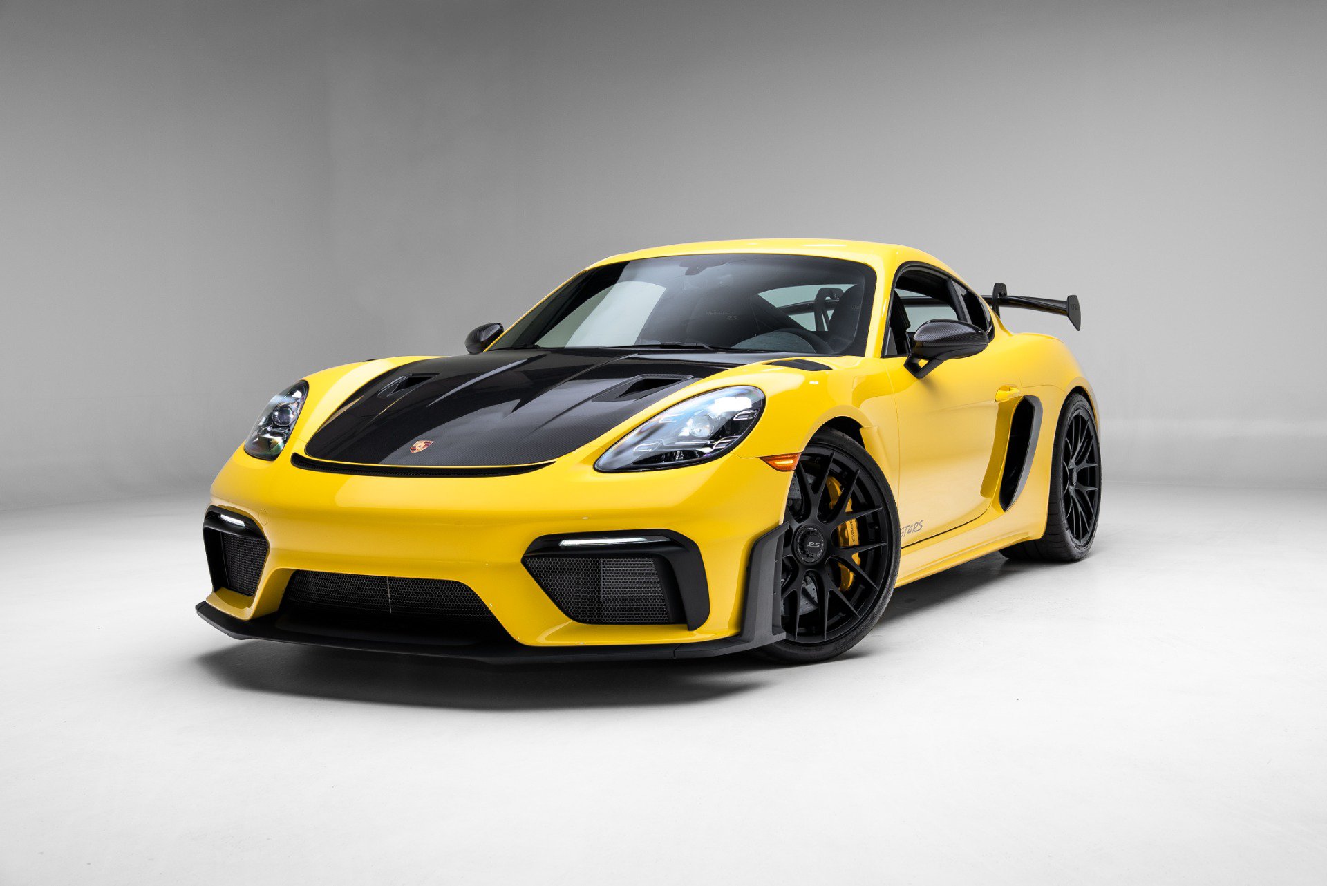 Used 2024 Porsche 718 Cayman GT4 RS RWD image 20