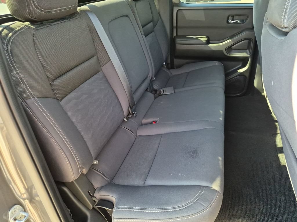 Used 2023 Nissan Frontier SV w/ SV Convenience Package AWD/4WD image 29