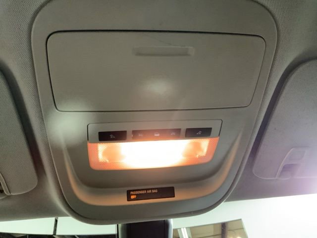 Used 2016 Chevrolet Colorado LT image 24