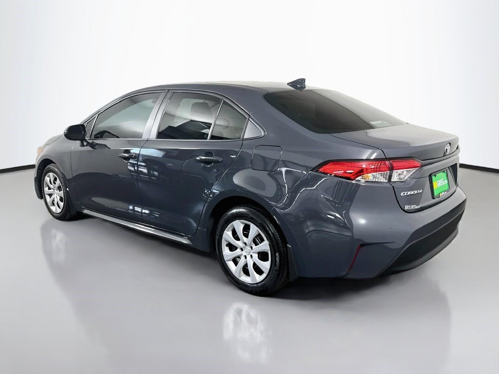Used 2025 Toyota Corolla LE FWD image 7