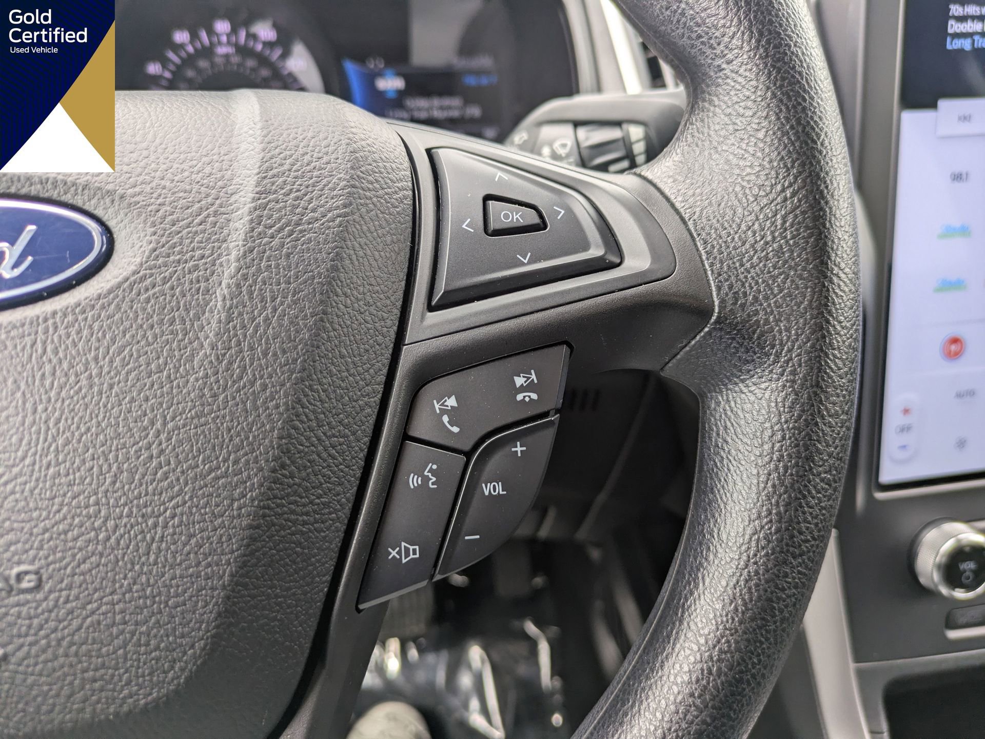 Certified 2022 Ford Edge SE image 29