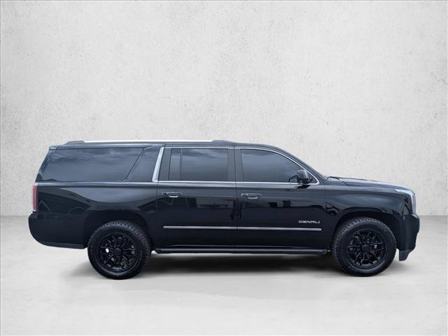 Used 2017 GMC Yukon XL Denali w/ Open Road Package AWD/4WD video 4