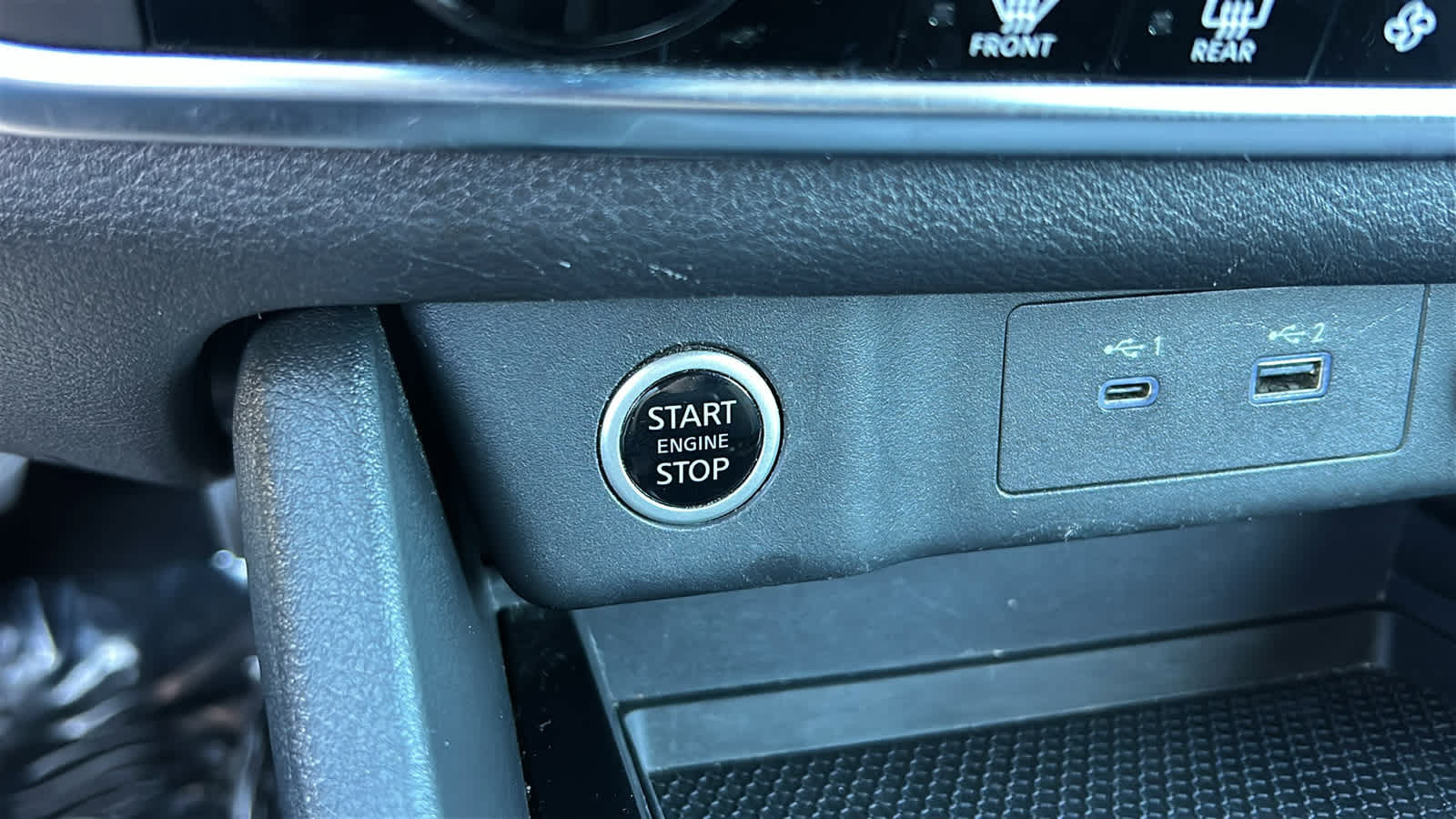 Used 2023 Nissan Rogue SV AWD/4WD image 17