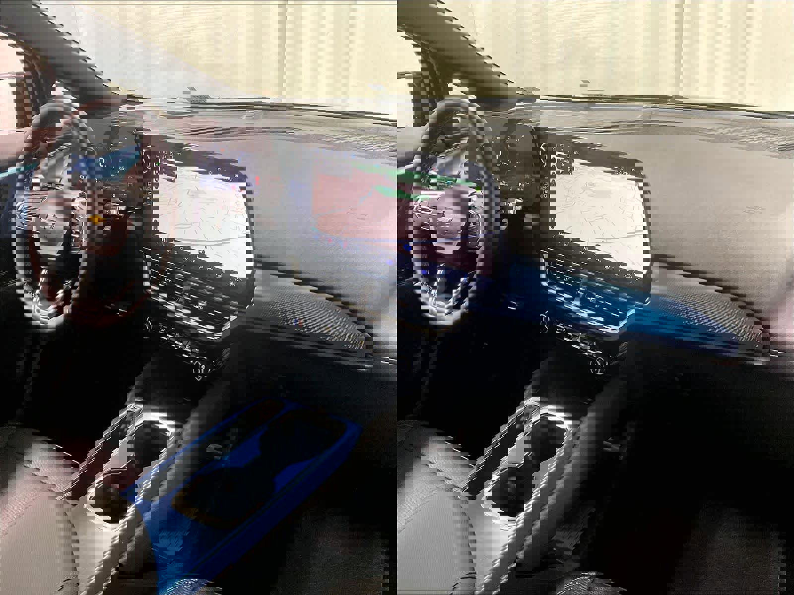 Used 2025 Chevrolet Equinox EV LT w/ Convenience Package image 14