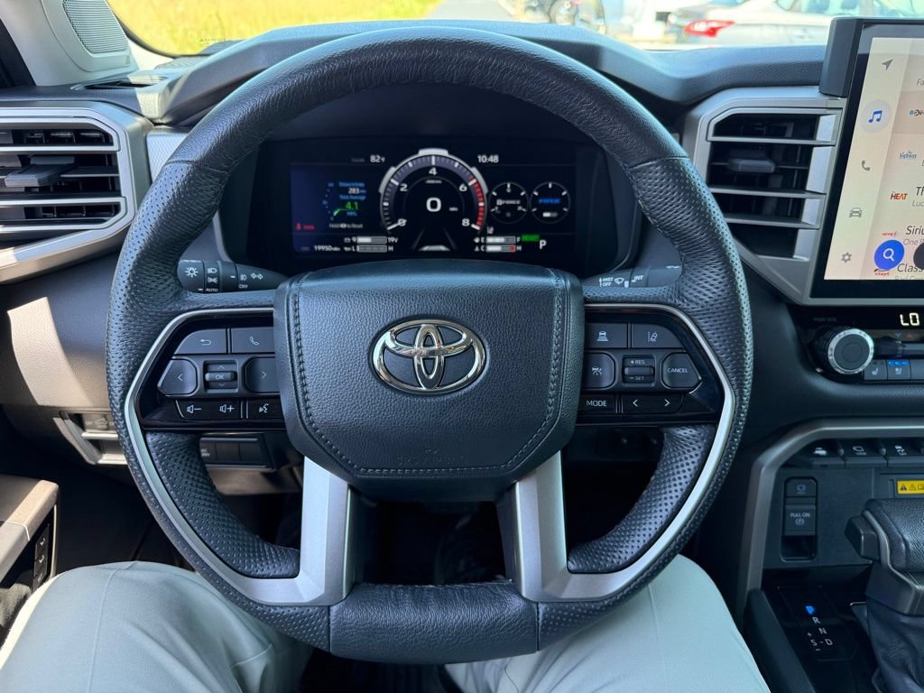 Used 2024 Toyota Tundra Limited AWD/4WD image 17