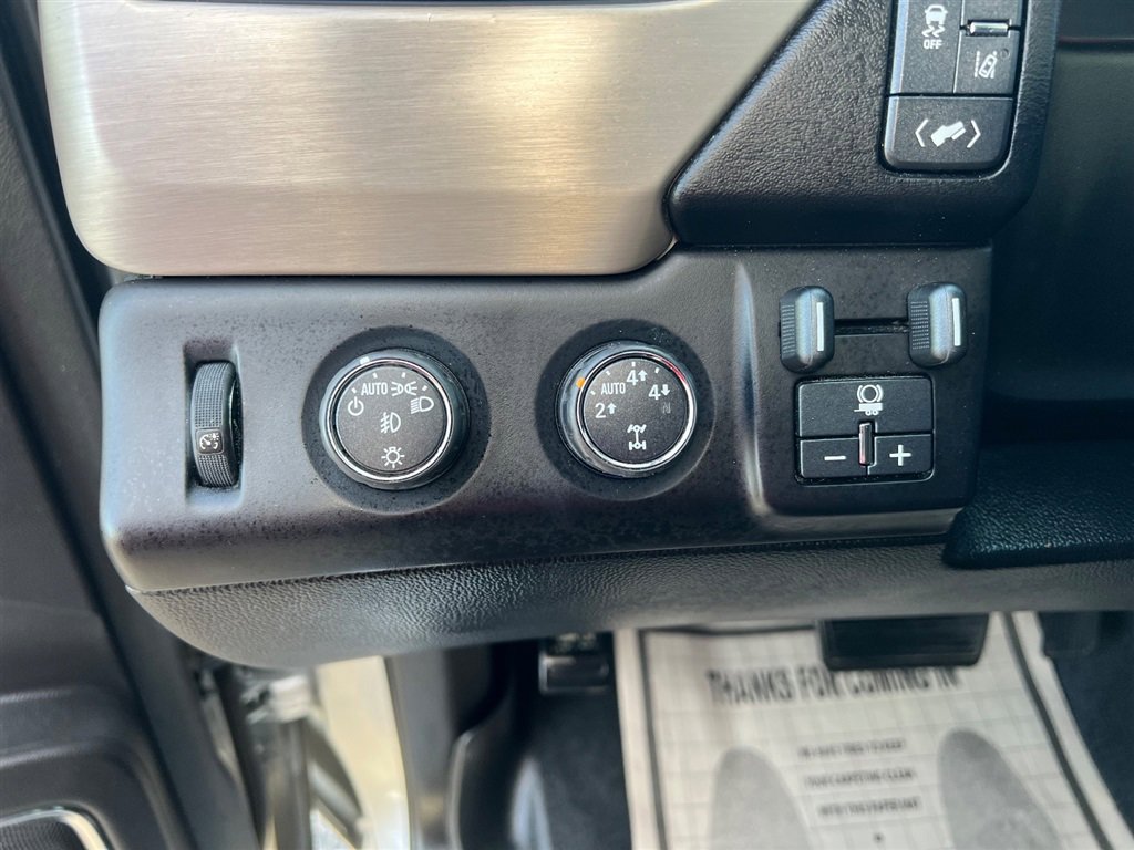 Used 2015 GMC Yukon Denali w/ Open Road Package image 30