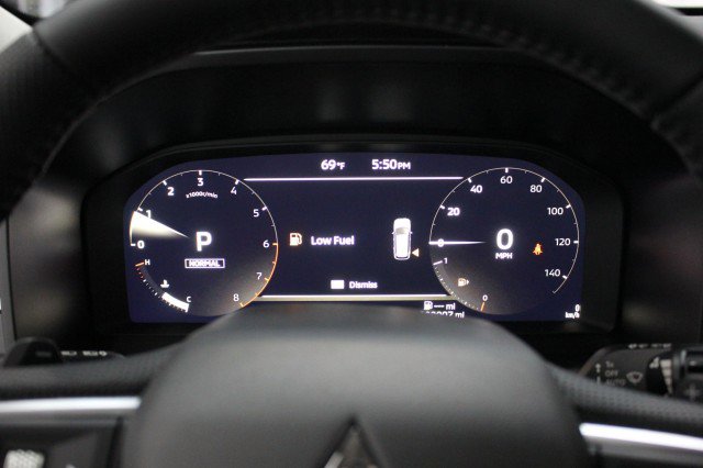 New 2026 Mitsubishi Outlander SE image 11