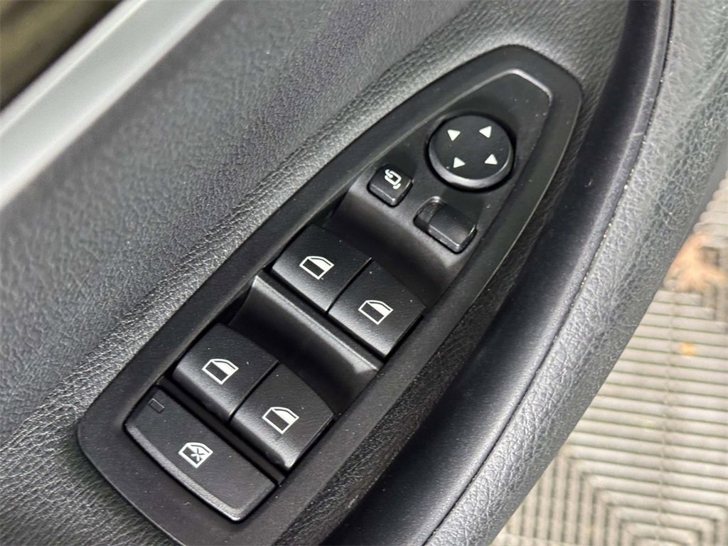 Used 2018 BMW X1 xDrive28i image 18