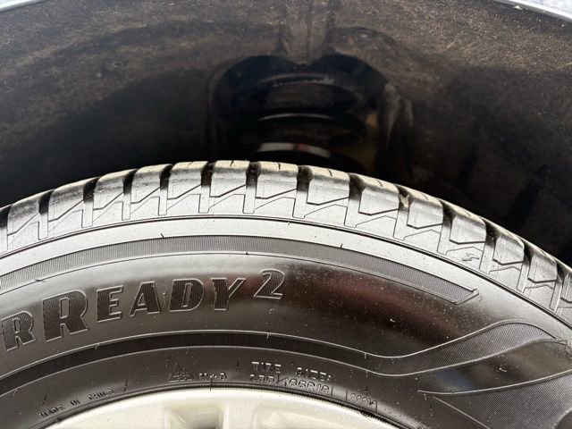 Used 2020 Buick Enclave Essence w/ Sound and Sites Package image 10