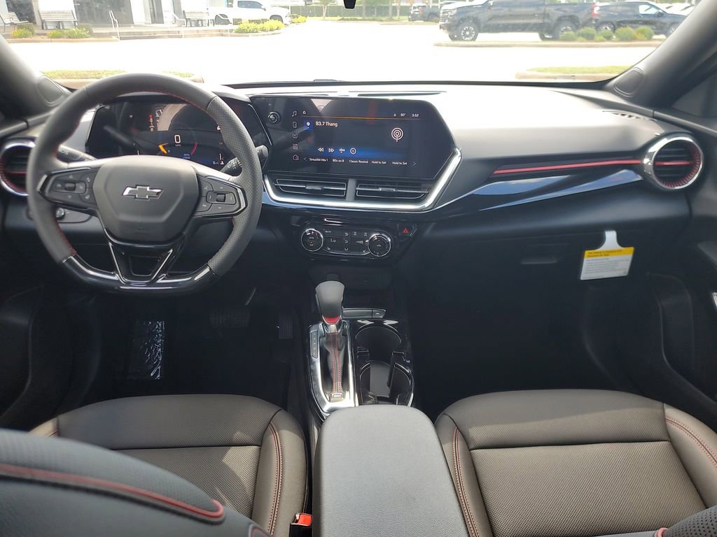 New 2026 Chevrolet Trax RS w/ Sunroof Package FWD image 11