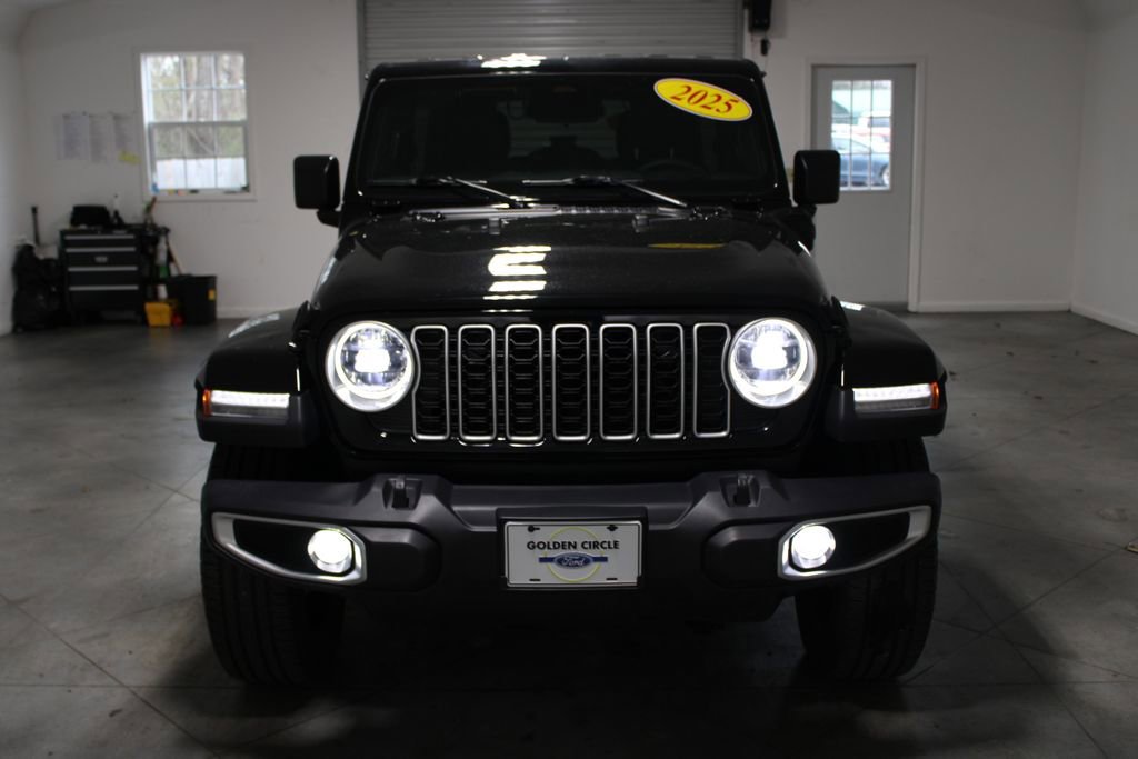 Used 2025 Jeep Wrangler Sahara 4xe image 54