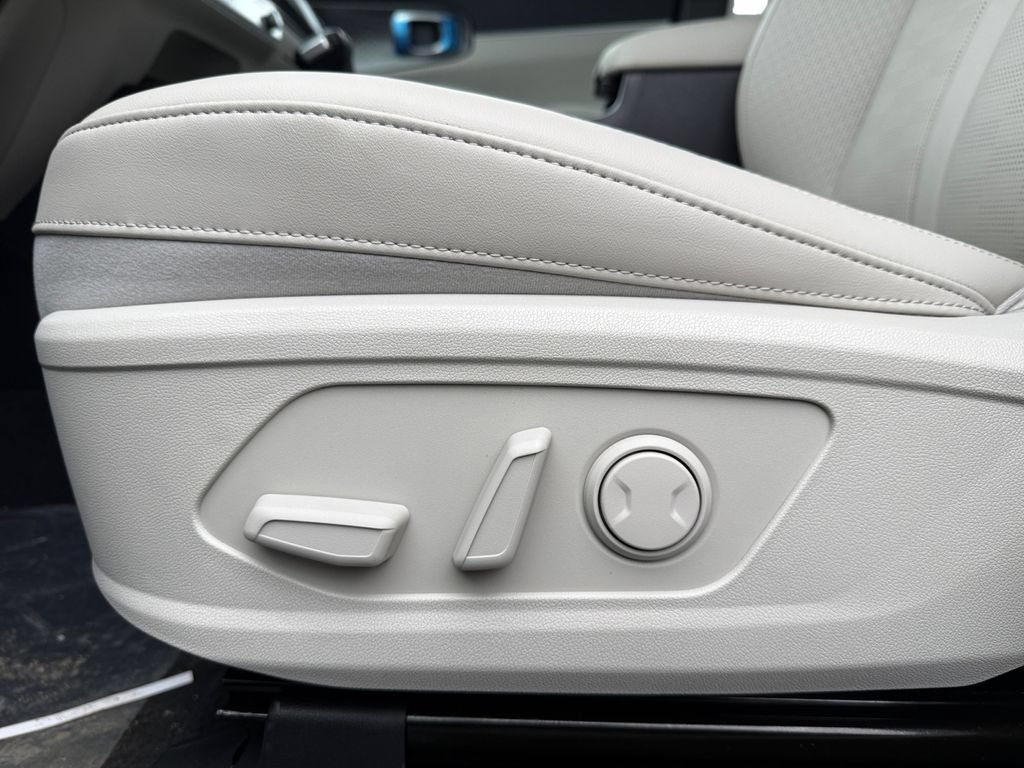 New 2026 Kia Sorento EX w/ EX Premium Package FWD image 10