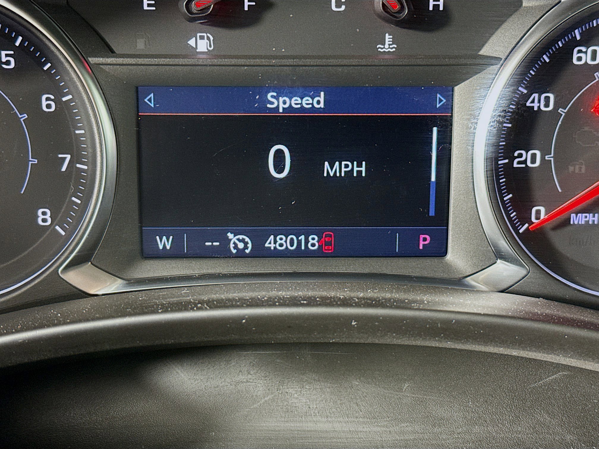 Used 2024 GMC Terrain SLT image 13