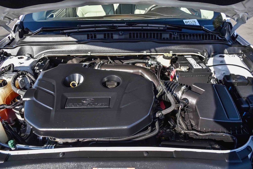 Used 2017 Ford Fusion Platinum image 26