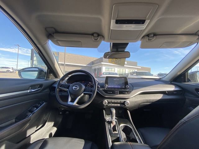 Used 2024 Nissan Altima 2.5 SR image 5