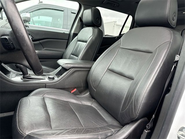 Used 2017 GMC Acadia SLT image 9