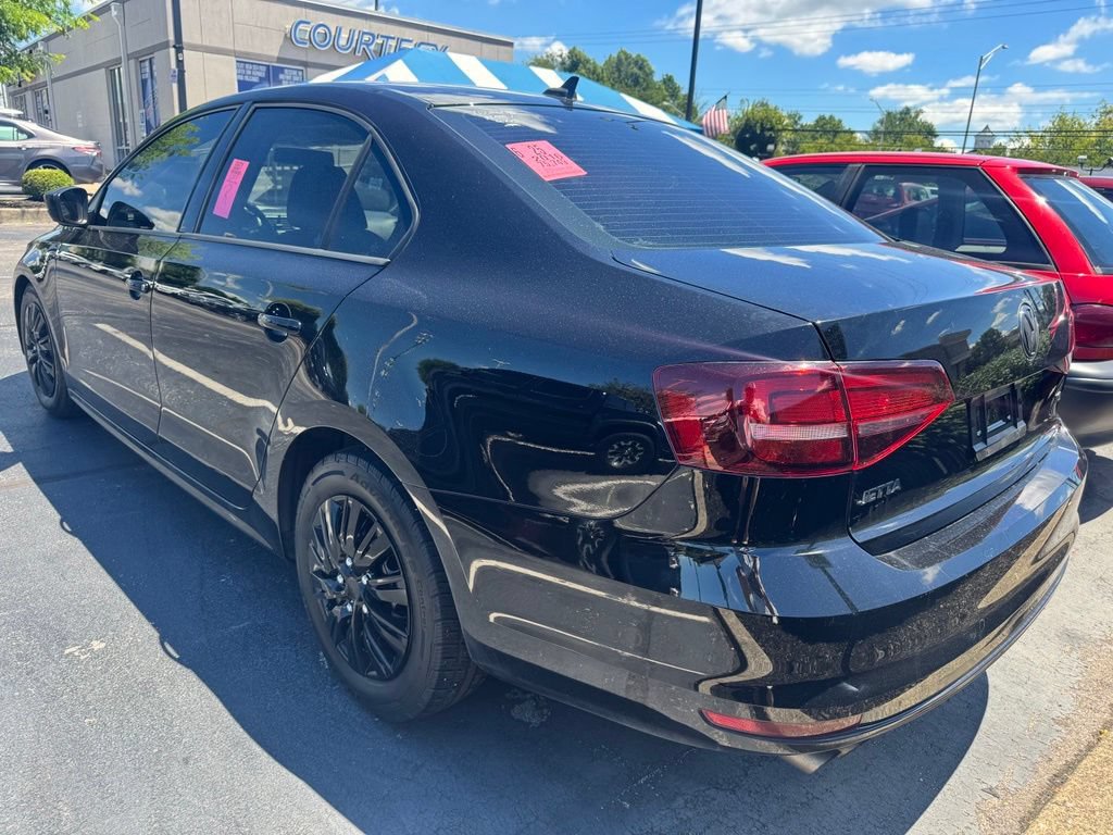 Used 2016 Volkswagen Jetta S FWD image 3