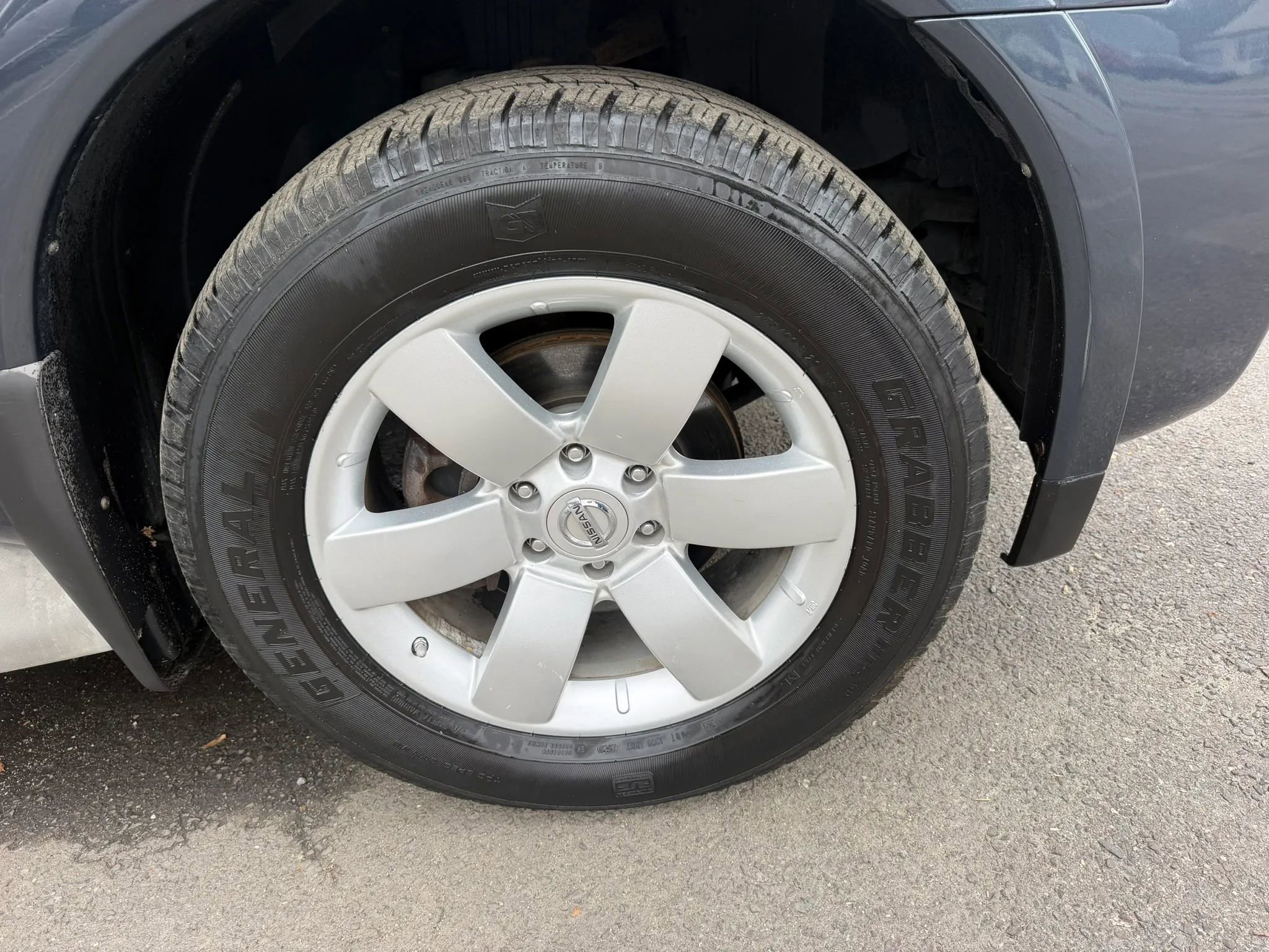 Used 2013 Nissan Armada SL image 6