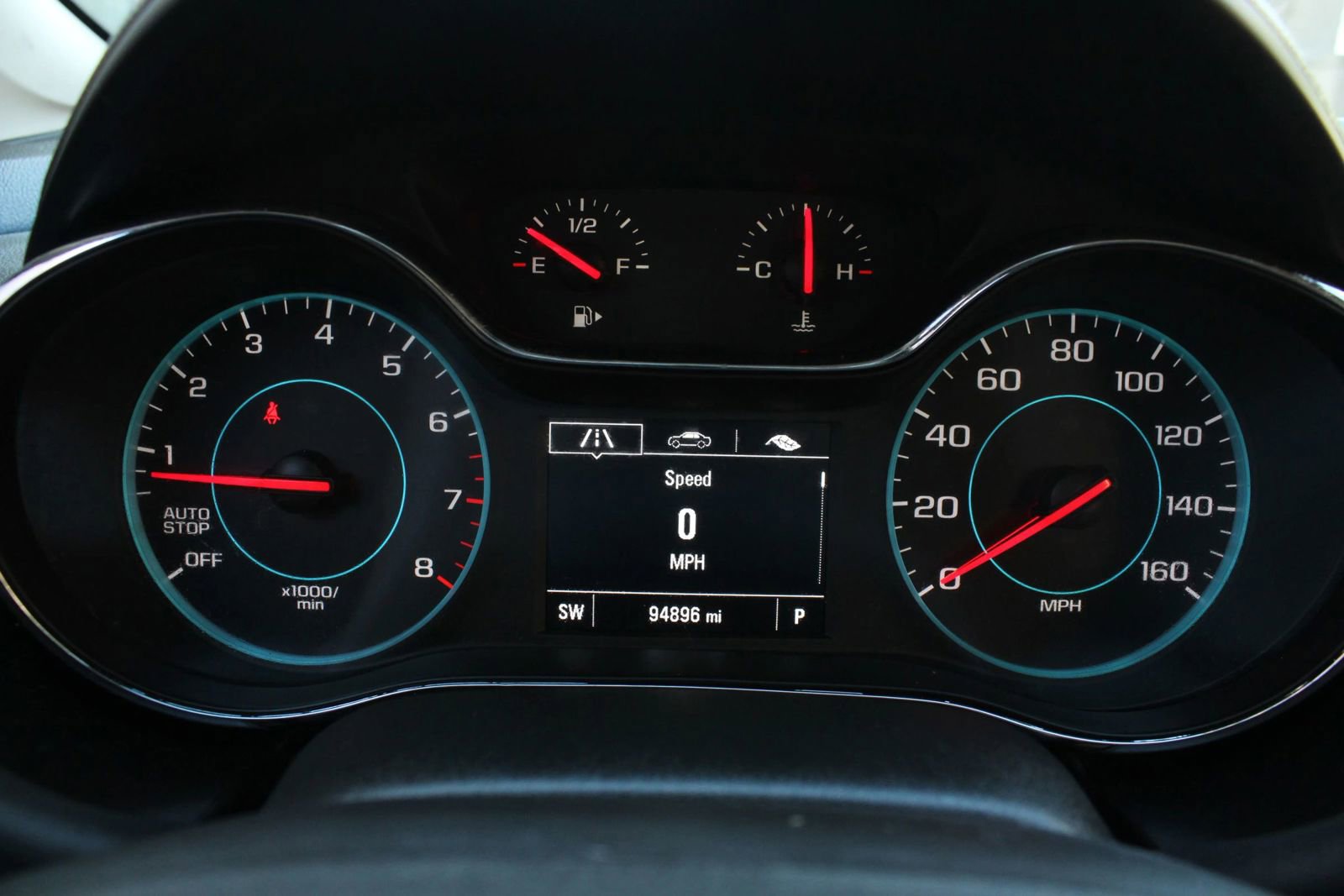 Used 2018 Chevrolet Cruze LT w/ Convenience Package FWD image 30