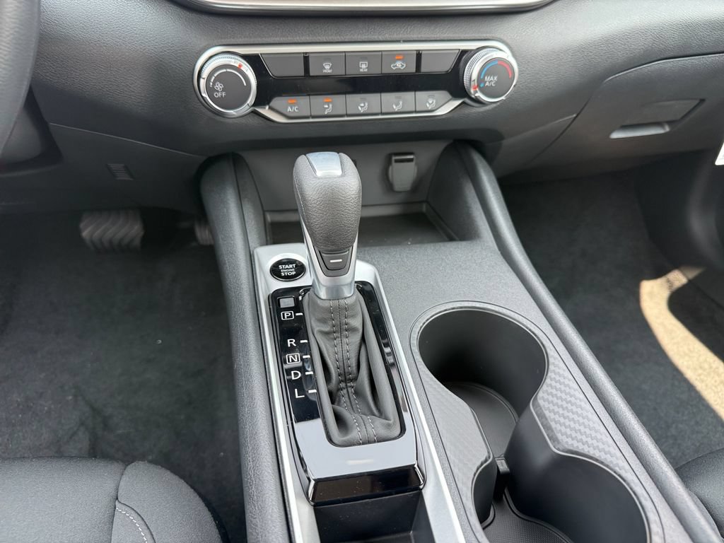 New 2026 Nissan Altima 2.5 SV FWD image 13