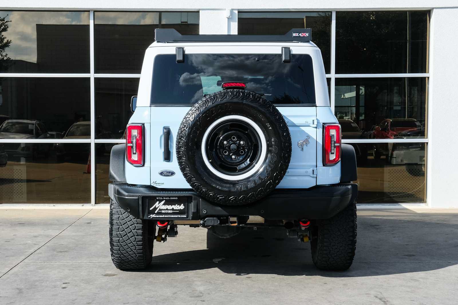 Used 2023 Ford Bronco Heritage Edition AWD/4WD image 12