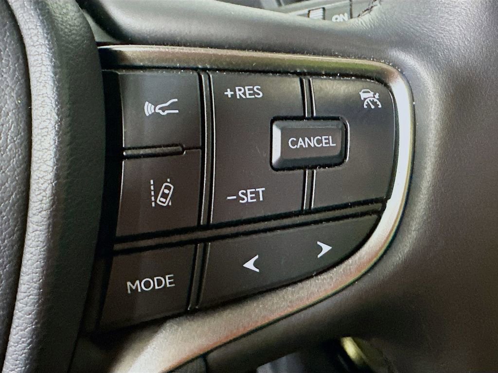 Used 2023 Lexus UX 250h FWD w/ Accessory Package (Z1) image 23