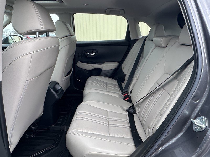 Used 2024 Honda HR-V EX-L image 10