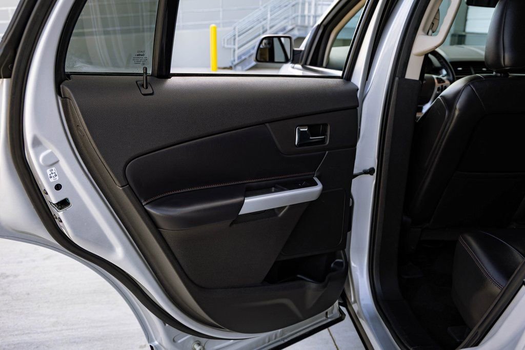 Used 2011 Ford Edge SEL w/ 202A Rapid Spec Order Code image 28