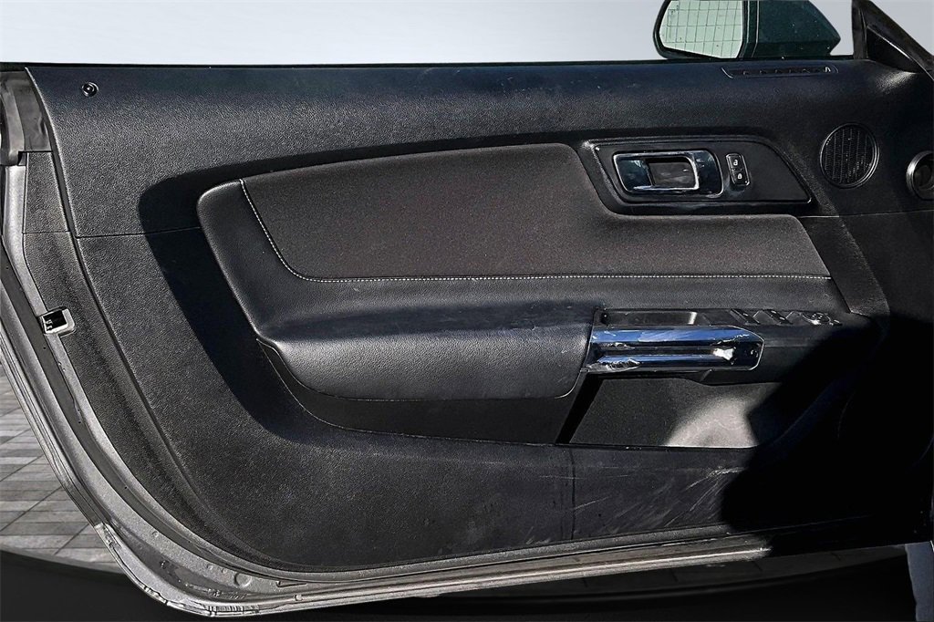 Used 2022 Ford Mustang Convertible w/ Equipment Group 101A image 24