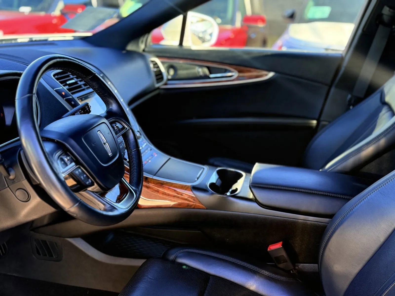 Used 2019 Lincoln Nautilus Reserve image 29