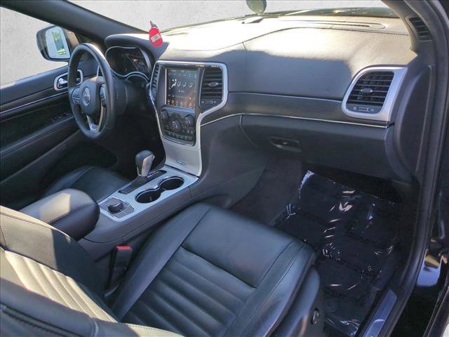 Used 2018 Jeep Grand Cherokee Limited image 24