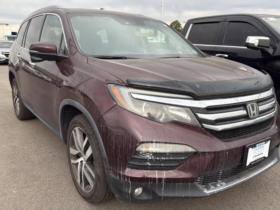 Certified 2017 Honda Pilot Touring image 1