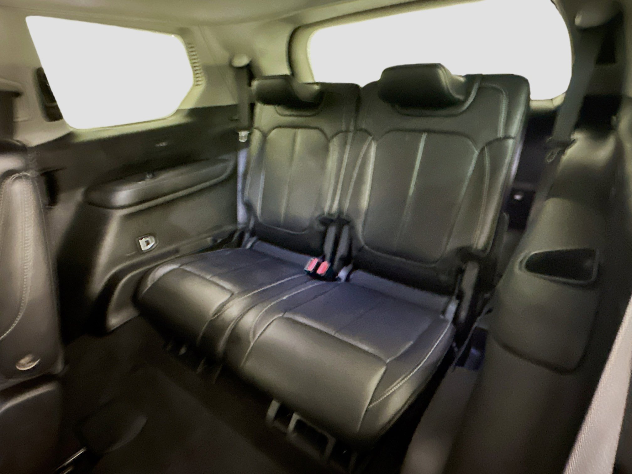 Used 2023 Jeep Grand Cherokee L Limited image 30