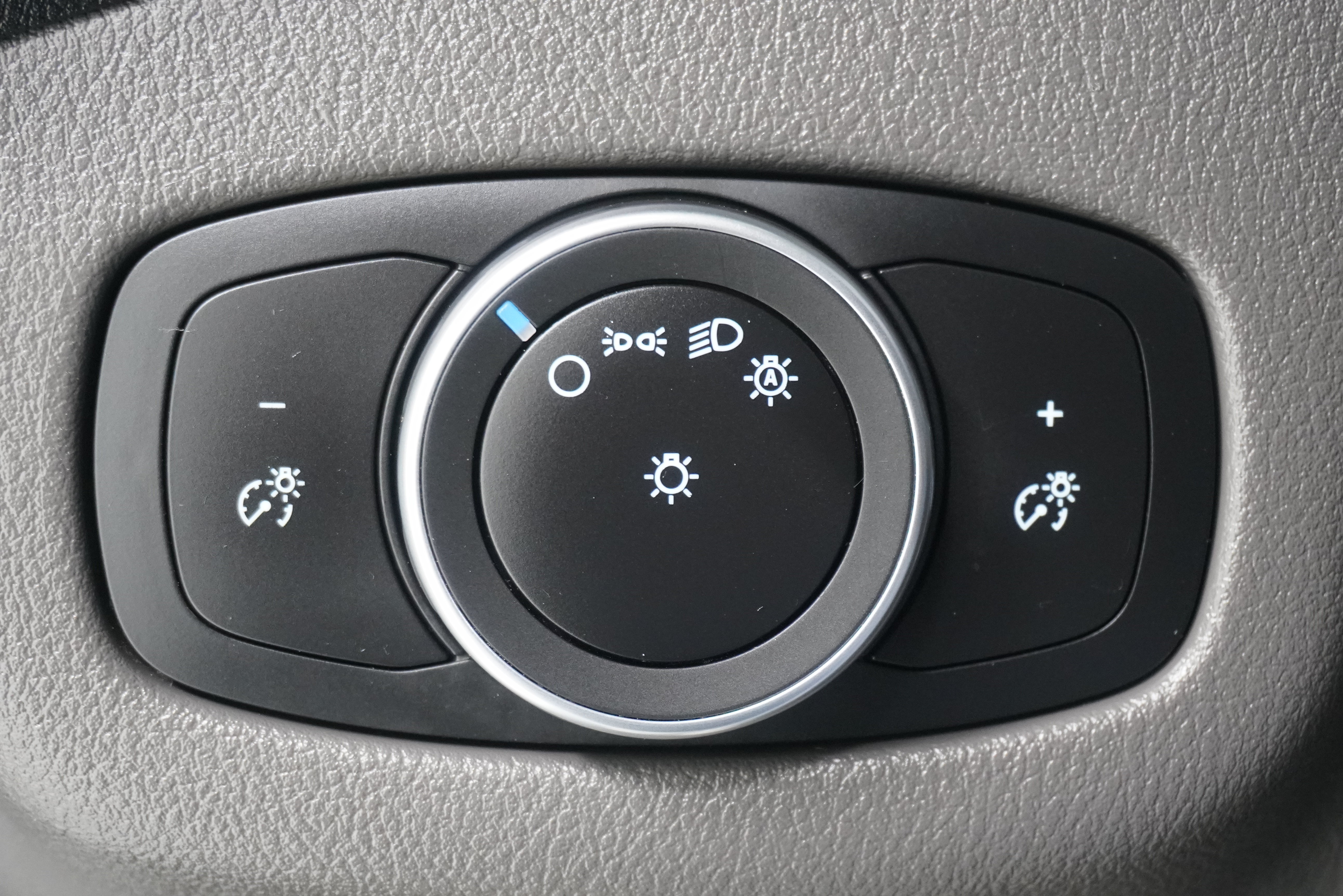 Used 2022 Ford Transit Connect XL FWD image 19