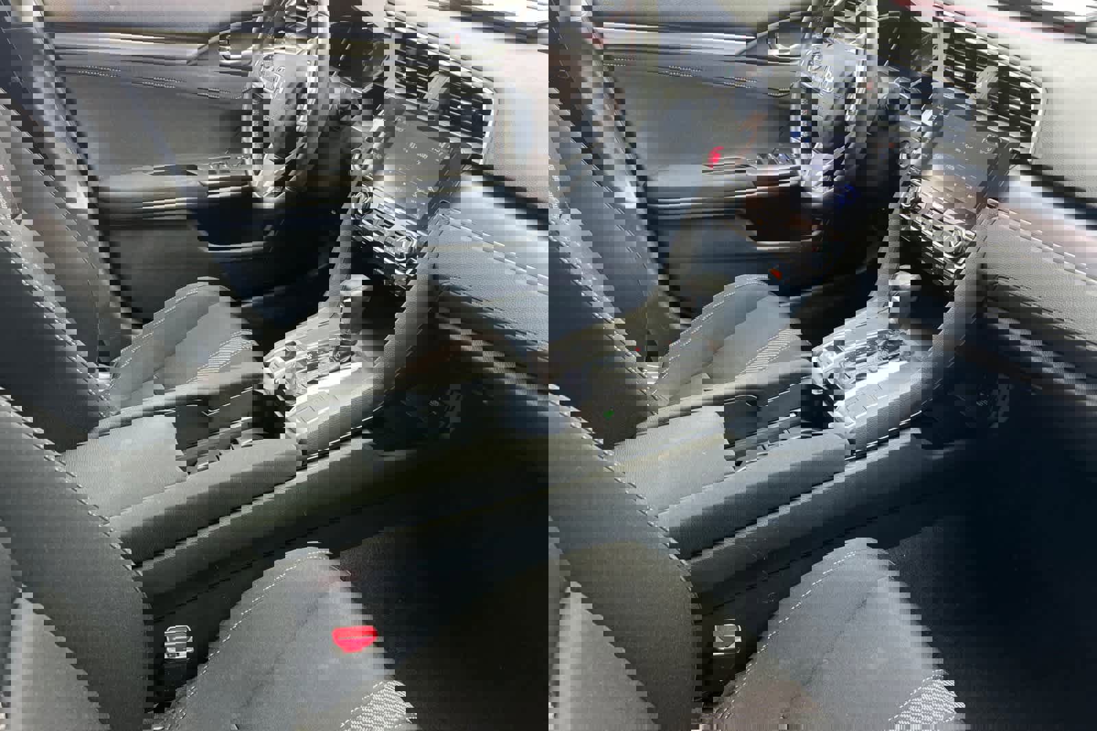 Used 2018 Honda Civic EX-T image 16